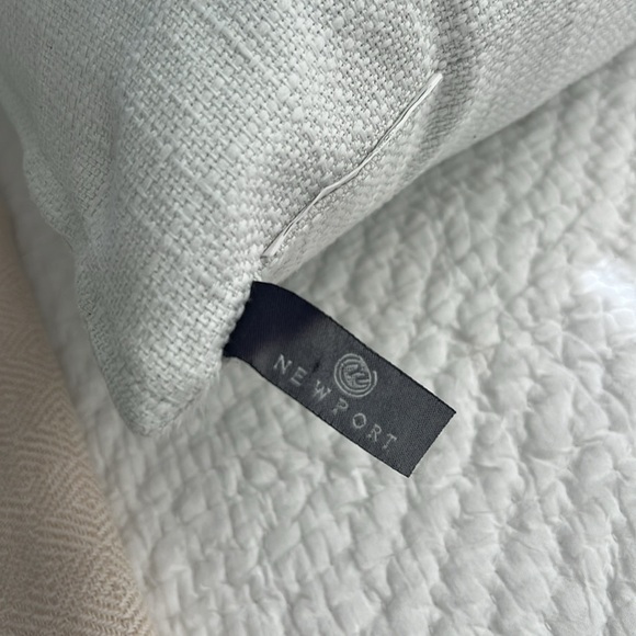 Newport throw pillow sham/pillow - Picture 6 of 6